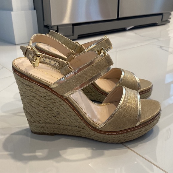 tommy hilfiger heals - Picture 3 of 5